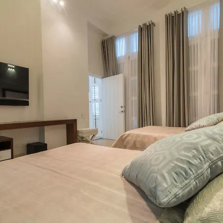 Apartamento Ofihotel Perla 4*