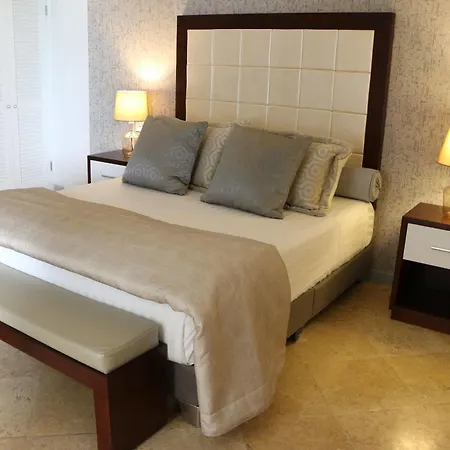 Ofihotel Perla